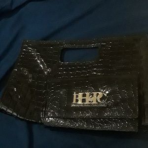 Handle clutch purse and wallet